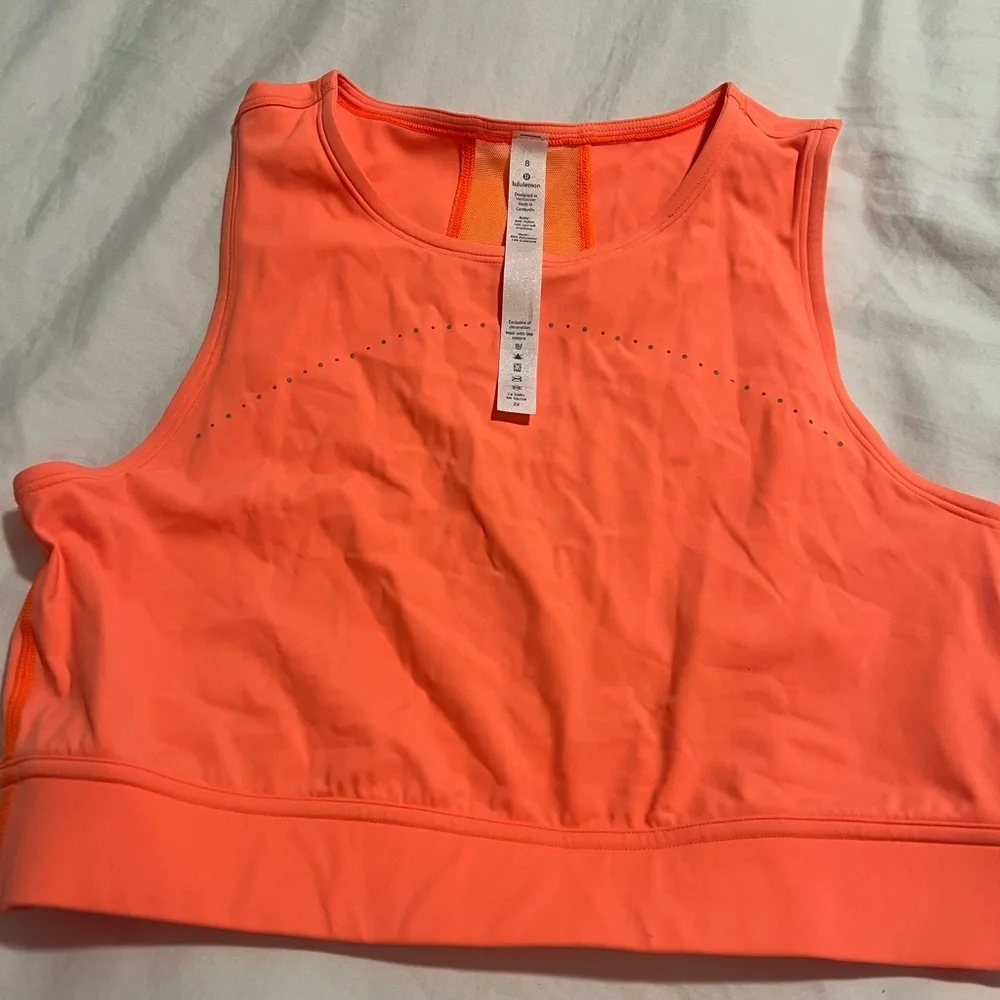NWT Lululemon Hotty Hot Cropped Tank Sz 8